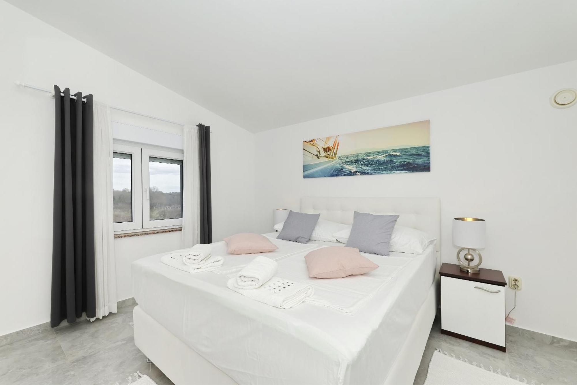 Apartments Rosini, 300M From The Beach With Shared Tavern And Bikes, Nin Zewnętrze zdjęcie